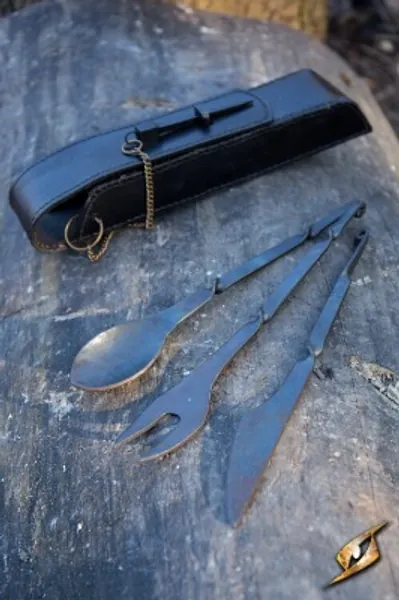 Cutlery W. Leather Hanger - Epic Armoury