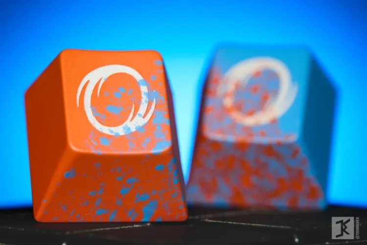 Salvun x Gateway Orange | mykeyboard.eu  