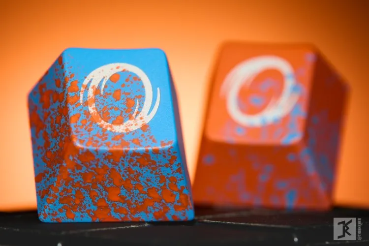 
    Salvun x Gateway Blue | mykeyboard.eu  
