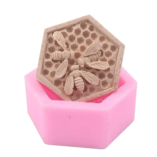 Bee Honeycomb Soap Mold Handmade Soap Molds Bee for Fondant Bakeware Molds Cake Decorating Tool Handmade Chocolate Pastry Dessert Muffin Baking Pan Kitchen Baking Supplies