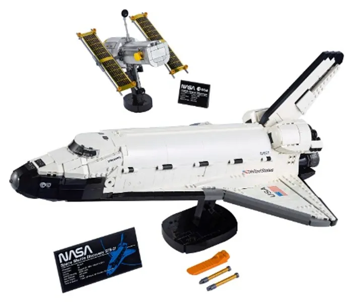 NASA Space Shuttle Discovery 10283 | LEGO® ICONS™ | Buy online at the Official LEGO® Shop US 