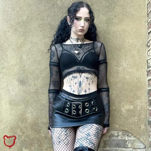 Mini Y2K Vegan Leather Skirt - black / M