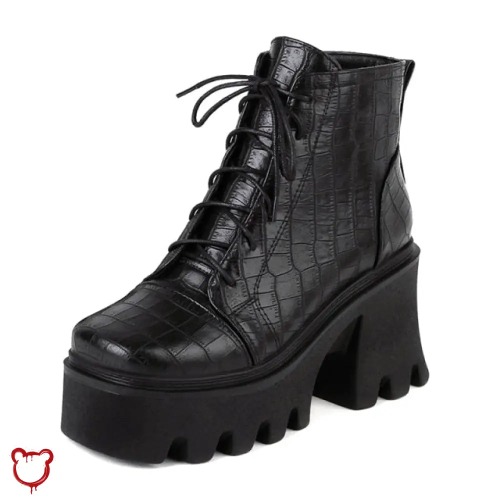 Gothic Lace-Up Leather Boots - black / 43