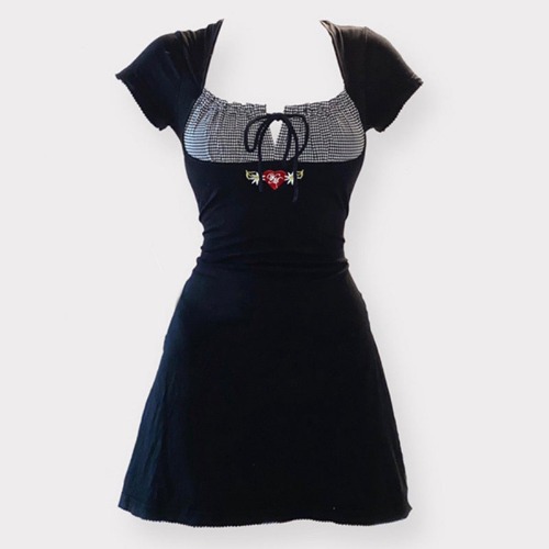 'Falling for you' Black Bow Gingham Embroidery Dress - Black / XL