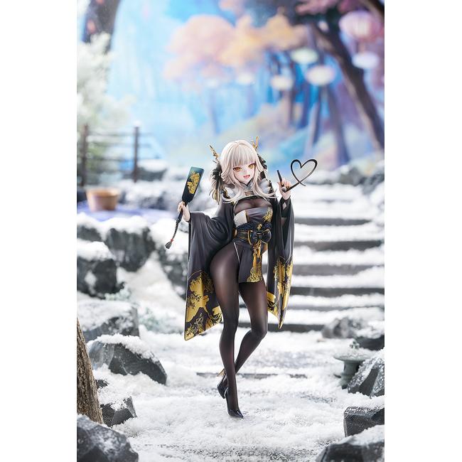 Blanc: White Rabbit Figure