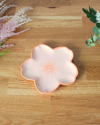 Sakura saucer