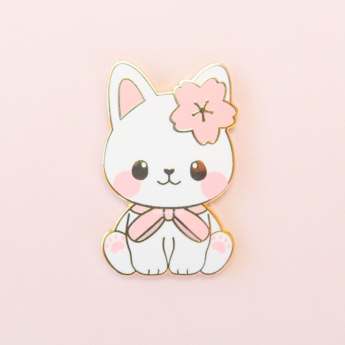 Hanami the Cat Pin | Default Title