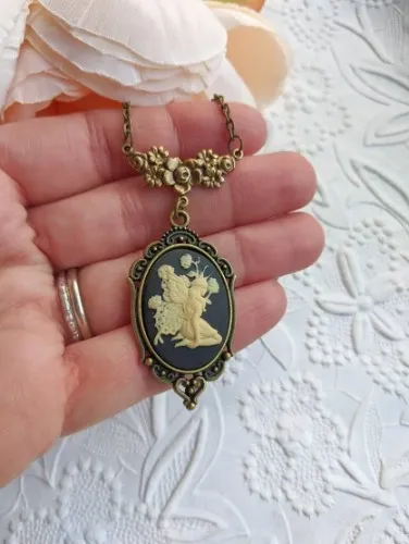 Fairy Cameo necklace, Woodland Fairy pendant, Mythical creatures, Fantasy jewelry, Fairycore jewelry, Faerie jewelry, Fae jewelry, Magical
