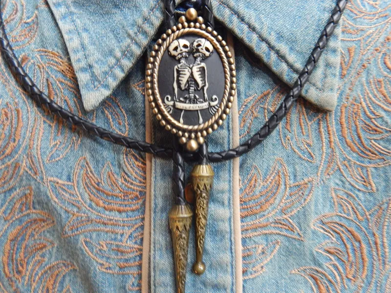 New Exclusive Two Headed Skeleton Siamese Twins Bolo Bootlace Tie Antique Gold / Bronze colour Metal Fancy Tips Ladies Men