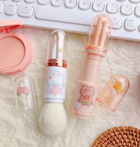 4 in 1 Travel Makeup Brush Set - White