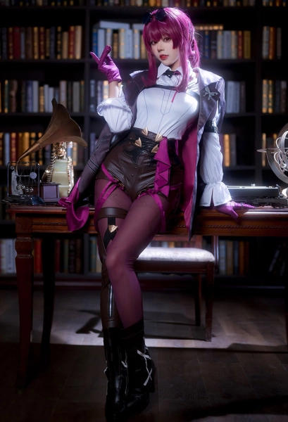 Honkai: Star Rail Kafka Cosplay Costume Shirt and Shorts with Jacket and Stockings