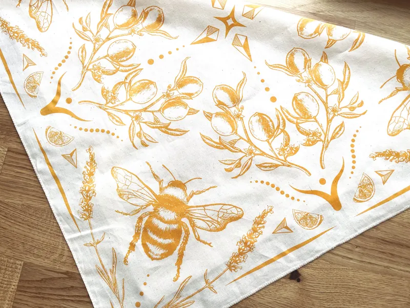 Honeybee Bandana/Handkerchief - Bee, Lemon, Lavender, Bumblebee, Garden - Men's & Women's Classic Paisley Inspired - 100% Cotton