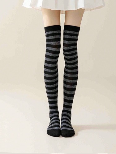 1 Pair Women's Fine Stripe Over-The-Knee Socks, Grey-Black Striped Thigh High Socks, Suitable For Stage Performance, Cosplay, Christmas Party, Events, Wedding Attire, Winter Warm Stockings
