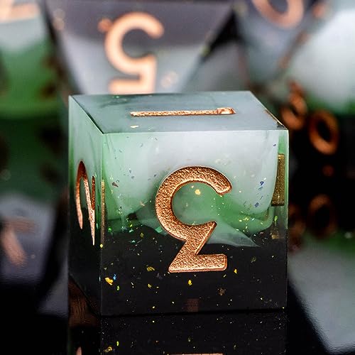 ARUOHHA DND Resin Dice Set 7Pcs Sharp Edge Dice with Gift Box Lightning Polyhedral Dice for Dungeons and Dragons RPG D + D Role Playing D&D Dice Set D and D Dice D20 D12 D10 D8 D6 D4 - Peppermint Green