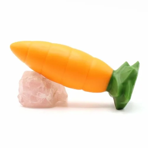 A Carrot for the Bun :3