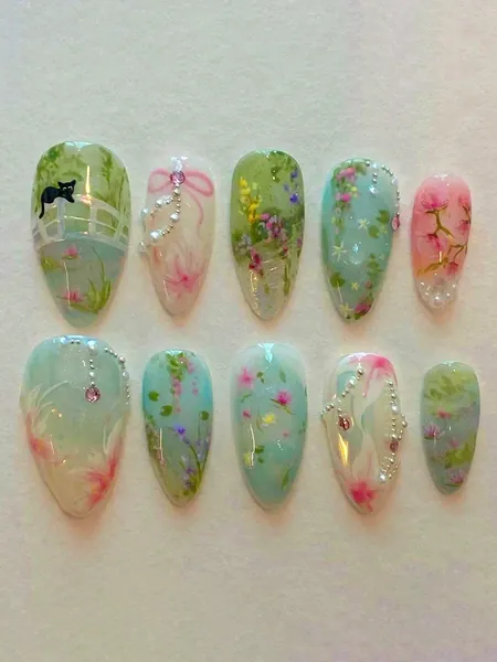 2pcs Medium Almond Bling Europe Style Retro Multicolor Floral Pattern Green Halo Dyeing Presenting The Texture Of Oil Painting 3D Pearl Rhinestone Decor&Sweet Pink Purple Floral Pattern Haze Blue Blush Pastoral Style Full Cover Fake Nail Kit Will Give Your Look A Sweet Romantic Suitable For Spring Dateing Press On Nails Nail Supplies