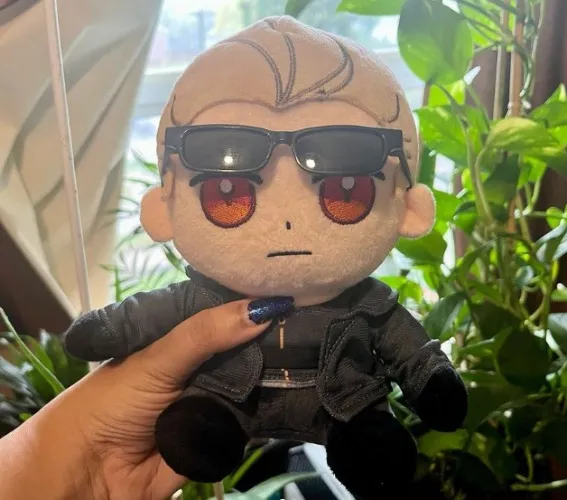 [Preorder] RE4R Ashley and Luis, Restocking Leon and Wesker 20 cm Seated Plush | Wesker