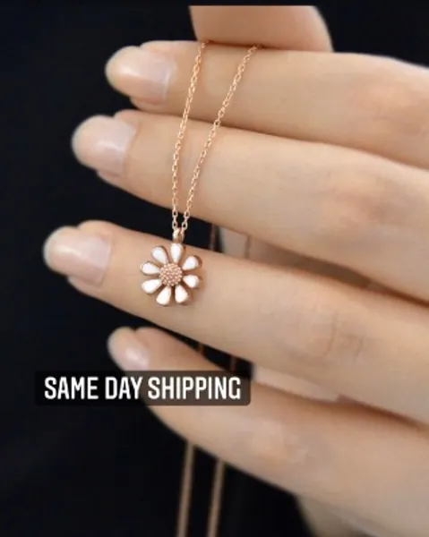 MOTHER'S DAY Saleminimalist Daisy Necklace 925 | Etsy UK