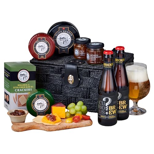 Snowdonia Cheese Company | Cheese & Beer Lover's Hamper | 3 Cheese Truckles, 2 Chutneys, Wholemeal Crackers & Beer