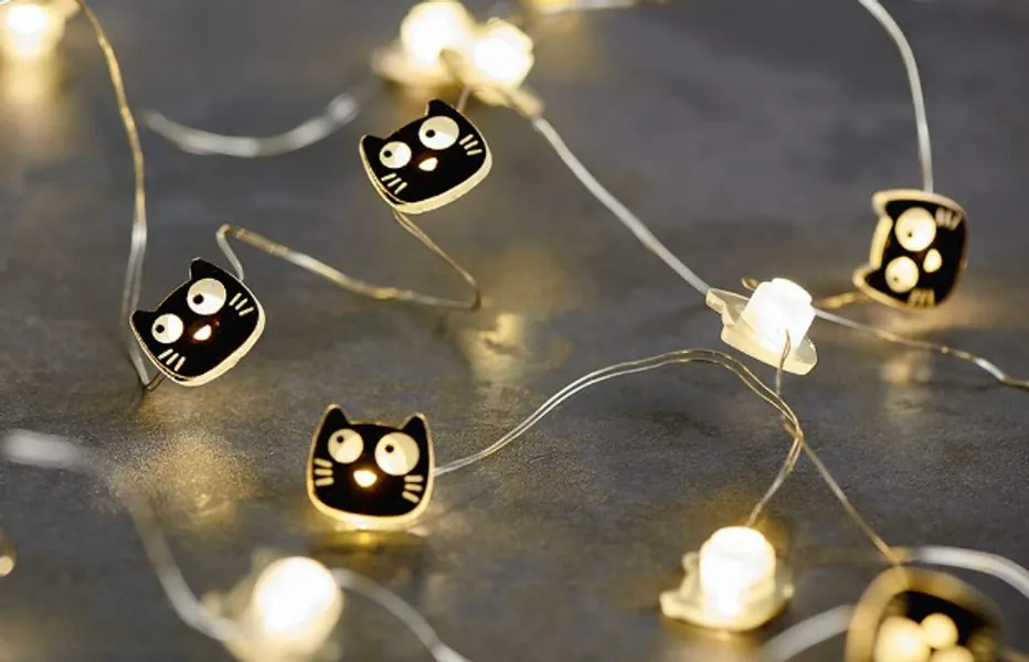 Ed, the Cat Mini-Lichterkette | 2,20 m LED-Lichterkette im Katzen-Design | 20 LEDs für den Innenbereich