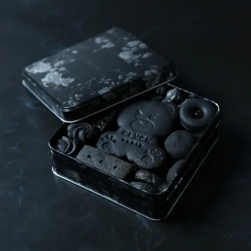 BLVCK COOKIE TIN | black