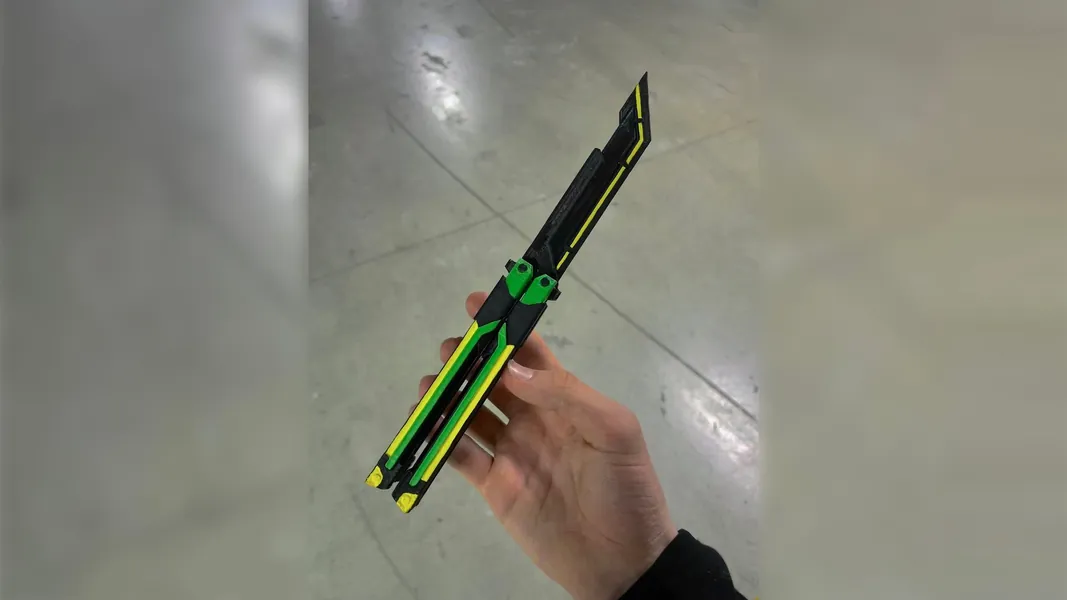 Valorant RGX 11z Pro Recon Knife / Valorant RGX Butterfly Knife / Valorant Gift / Valorant Cosplay / Valorant Game