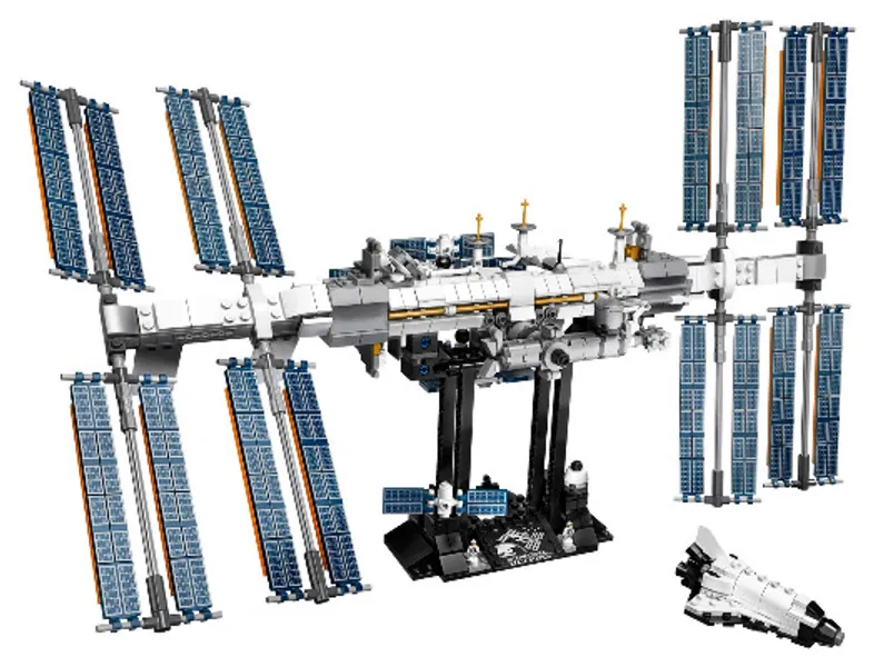 International Space Station 21321 | Ideas | Buy online at the Official LEGO® Shop GB 