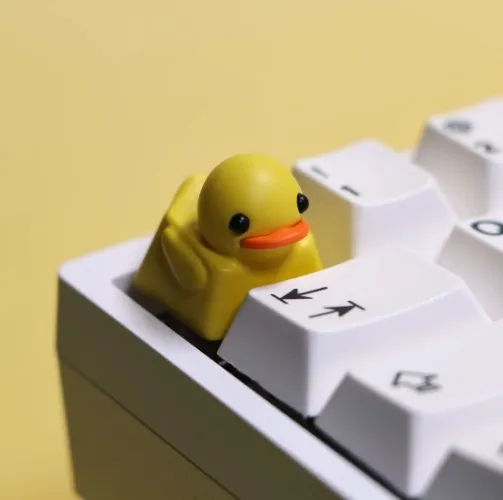 Duckey Keycap | Yellow