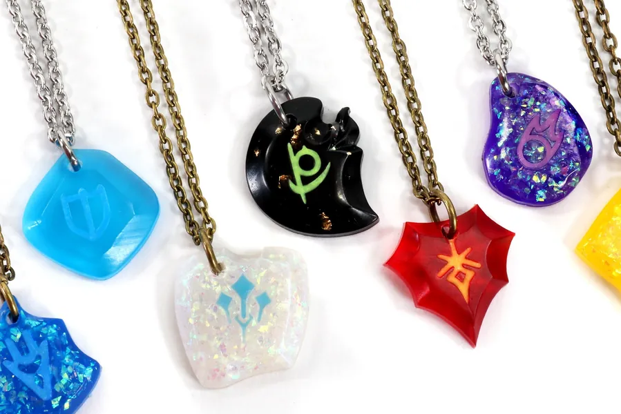 FFXIV Glow Job Stone Locket Style Charm Necklace - Endwalker Reaper and Sage - Final Fantasy XIV Soul Crystal Necklace FF14 JSLKT1