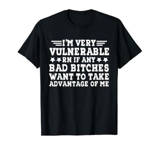I'm Very Vulnerable RN If Wanna Take Advantage Of Me funny T-Shirt - Women - Royal Blue - 3XL