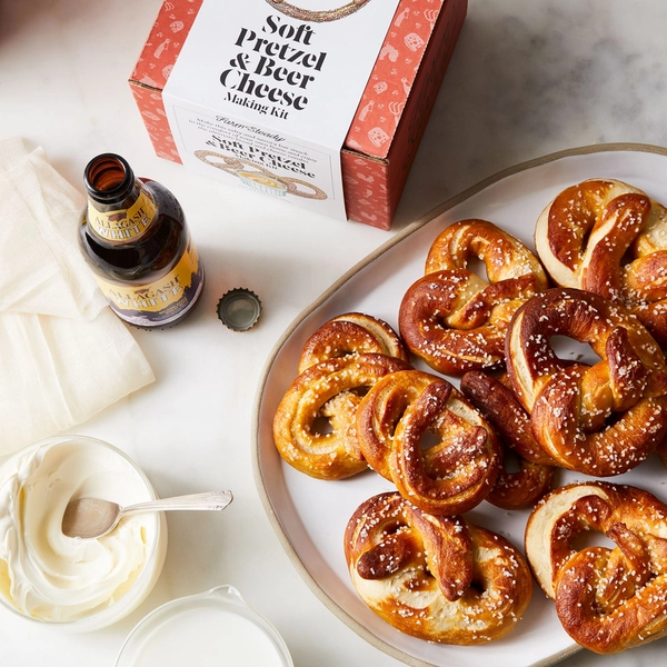 Soft Pretzel and Beer Cheese Kit