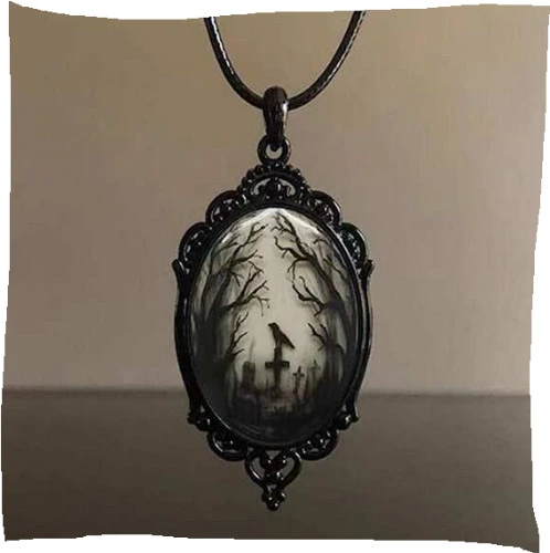 Raven Necklace 