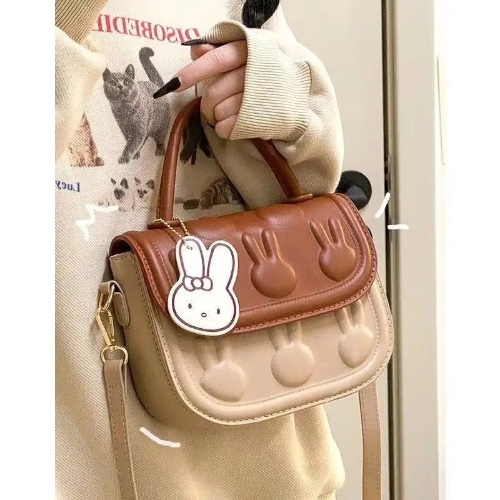 Chocolate Bunny Bag in Vegan Leather for Animal Lovers - Brown & Tan