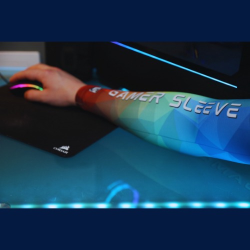 Fragment - Large / "Gamer Sleeve" on arm