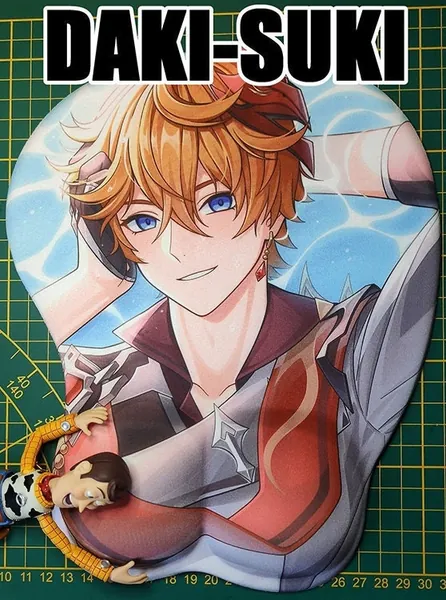 Tartaglia / Childe mousepad (bare chest variant available)