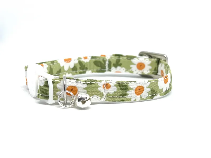 Green Flower Print Cat Collar