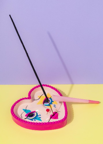 CLOWN GIRL ASHTRAY / INCENSE HOLDER