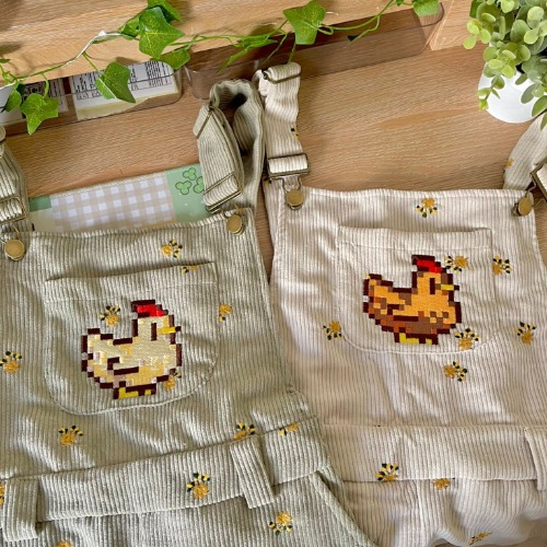 Stardew Chicken Floral Overalls Shorts Pants | Verde / White / S
