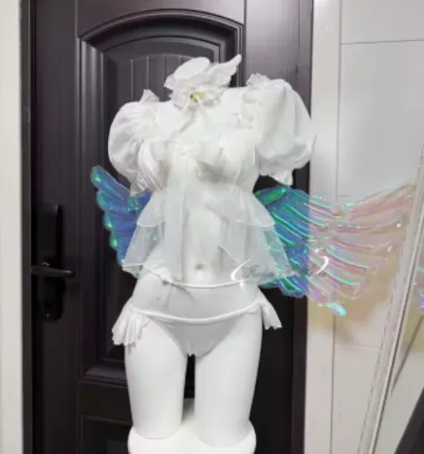 Nikke Dorothy Serendipity Cosplay