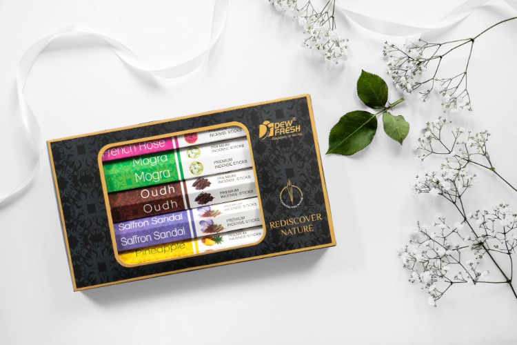 Dew Fresh Natural Hand Rolled Organic Incense Sticks for Purification,Relaxation,Positivity,Yoga,Meditation ,Aroma Therapy & Healing . (Refreshing) - Refreshing