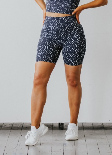Astoria LUXE IGNITE Short - Black Speckle | Black Speckle / S
