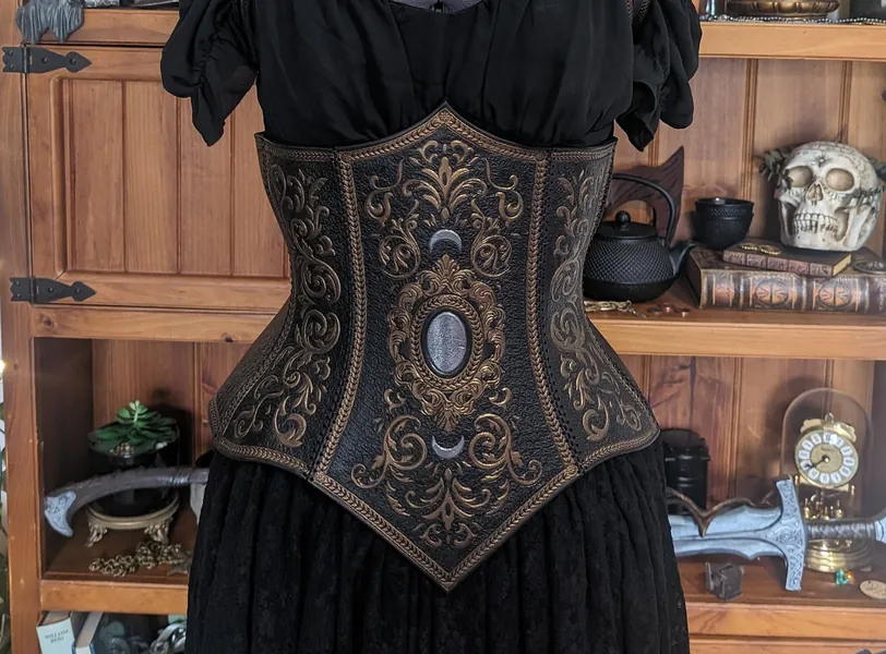 Enchantress Leather Corset | Fantasy Moon Inspired | LARP Cosplay Armor | Medieval Ball Wedding Ren Fair Gothic Costume