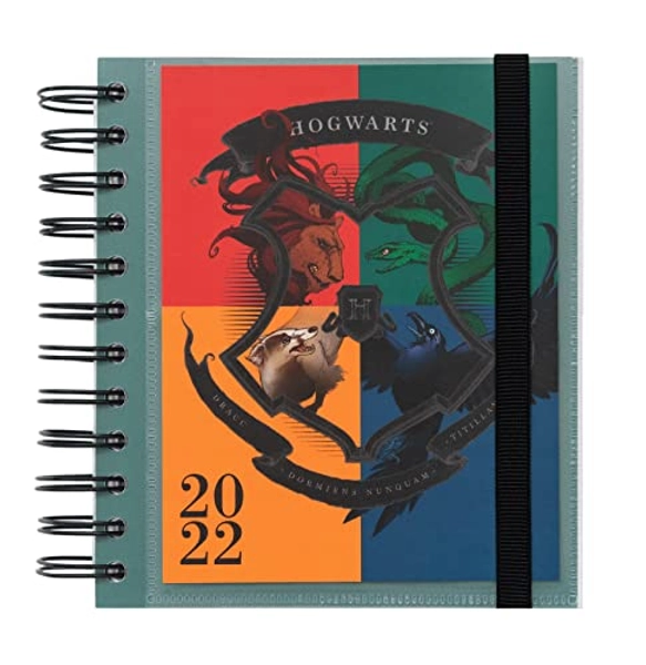 Official Harry Potter 2022 Diary Day To Page - 12 Months Planner January 2022 - December 2022 - Harry Potter Diary 2022 Daily Planner