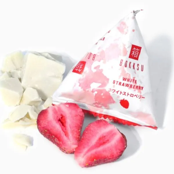 White Strawberry (12 Pieces)