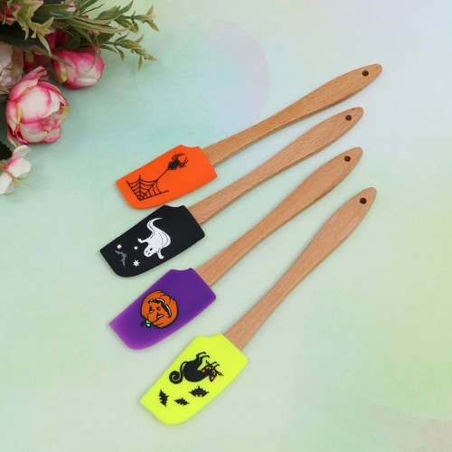 2 or 4 Piece Halloween kitchen spatula - 4 pcs Assorted Color