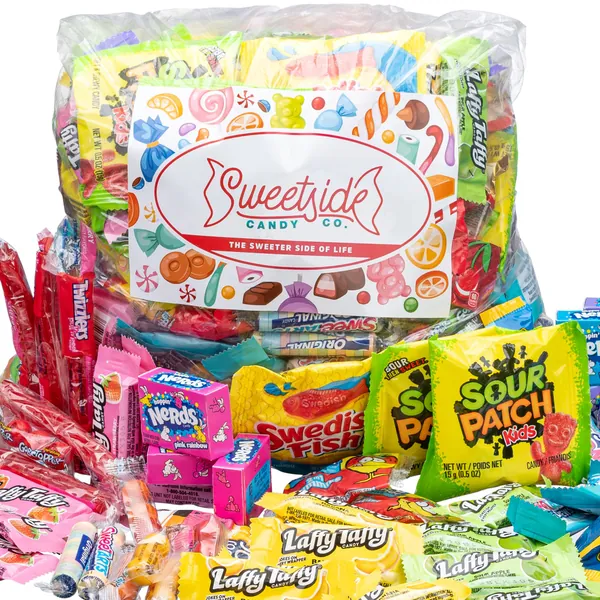 CANDY VARIETY PACK - 2 Lbs Assorted Classic Candy Mix - Bulk Candy Care Package - Movie Night Supplies, Snack Food Gift, Office Candy Assortment - Gift Box for Birthday Party, Kids, College Students & Adults (2 lbs) - 2 Pound (Pack of 1)