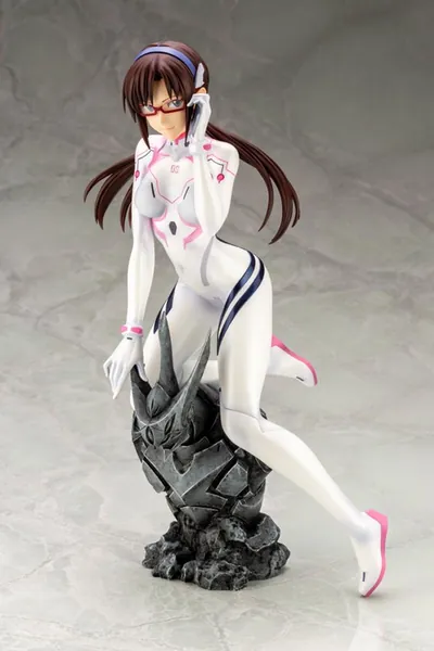 Evangelion:3.0+1.0 Thrice Upon A Time - Mari Makinami Illustrious Figure (White Plugsuit Ver)