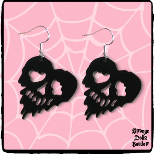 Melting Heart Skull earrings, 925 sterling silver earrings, Halloween gothic jewellery, Strange Dollz Boudoir