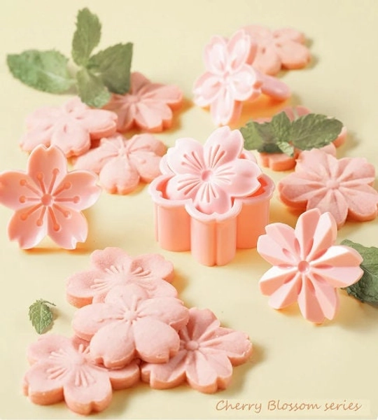 Sakura Cookie Mold 5pcs Set