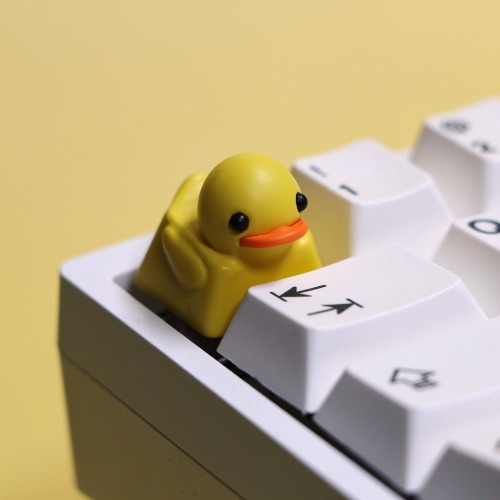 Duckey Keycap - Yellow